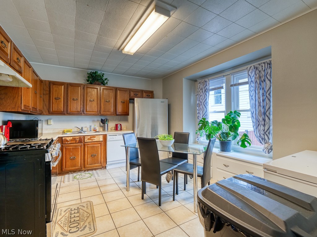 H G Renker & Joseph Kronenberg - Residential