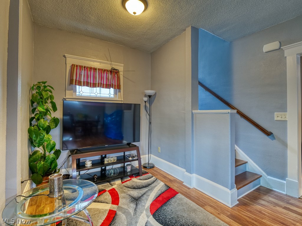 H G Renker & Joseph Kronenberg - Residential