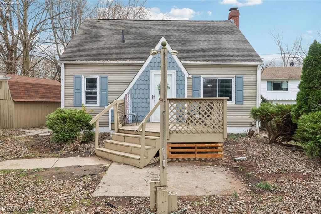 Photo of 5706 E Cleveland Road, Vermilion, OH 44089 (MLS # 5187563)