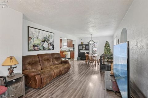 Tiny photo for 5706 E Cleveland Road, Vermilion, OH 44089 (MLS # 5187563)