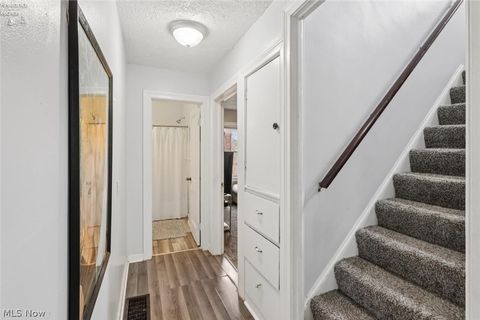 Tiny photo for 5706 E Cleveland Road, Vermilion, OH 44089 (MLS # 5187563)