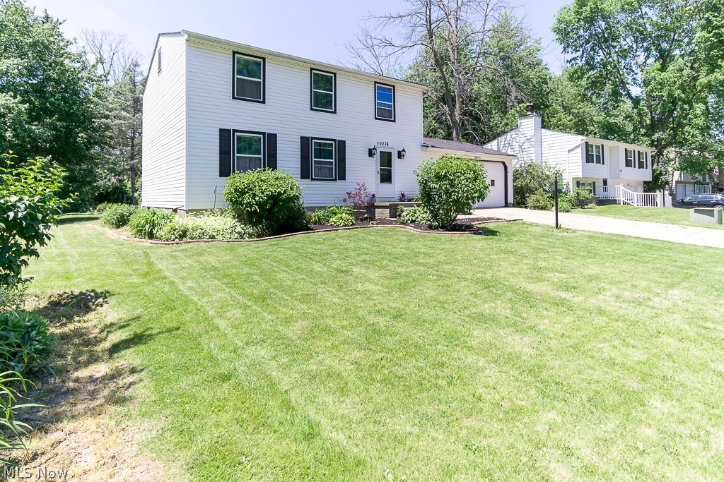 Aurora Shores - Residential