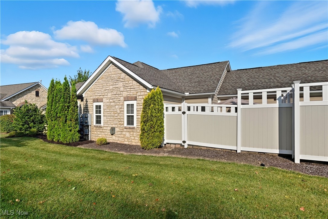 Brdgwater Condo - Residential