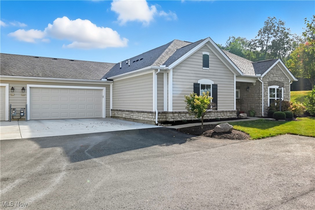 Brdgwater Condo - Residential