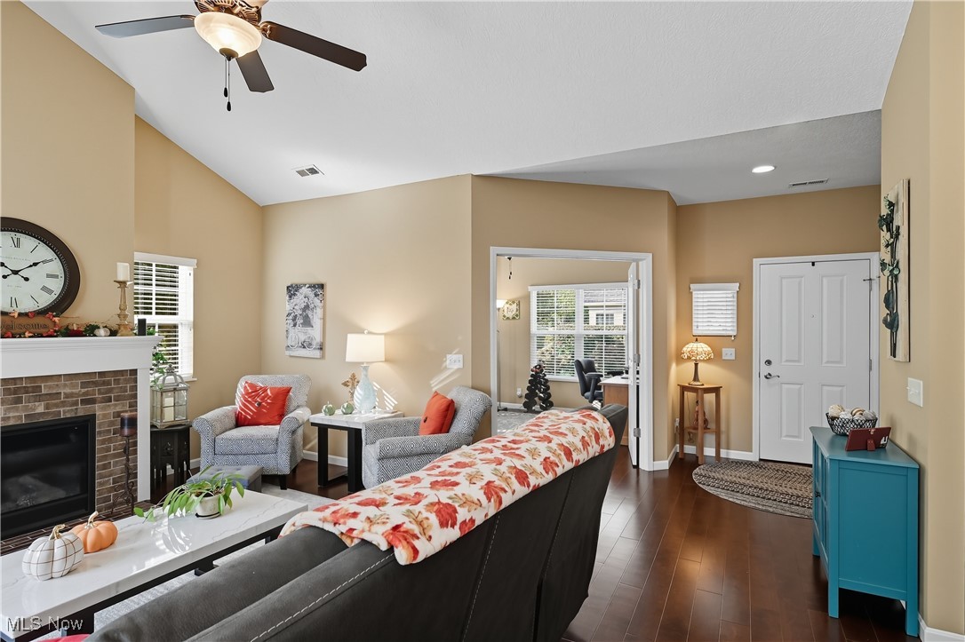 Brdgwater Condo - Residential