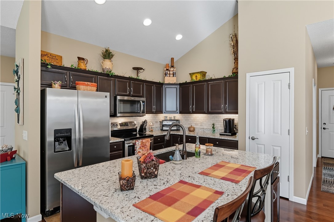 Brdgwater Condo - Residential