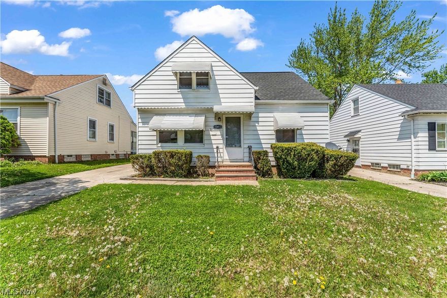 15413 Northwood, Maple Heights -  3 bed, 1 bath single family home //

$1330 rent / $1330 deposit //
$49 application fee per adult //
NO SMOKING // NO PETS
1 time $129 non-refundable set up fee paid at lease signing //

** MOVE IN DATE TBD DUE TO CITY COMPLIANCE - 30 to 60 days out, no exceptions.  ** //

$30/month required resident benefit package; can include personal property/liability insurance for an additional $5/month for $35/month total. //

All applicants are required to fill out a PetScreening app, found on our website directly on the app before being processed. Even if you have NO pets - this app must be filled out. (No fee for qualified assistance animals). //

Our app is processed through secure site: Findigs, they require ID & income verification. W/O this, your app will not be processed. They offer 24/7chat support on their app directly for questions. //

2 bedrooms on the 1st floor. Large living room. Eat-in kitchen. Stove/fridge are not provided! Full ba