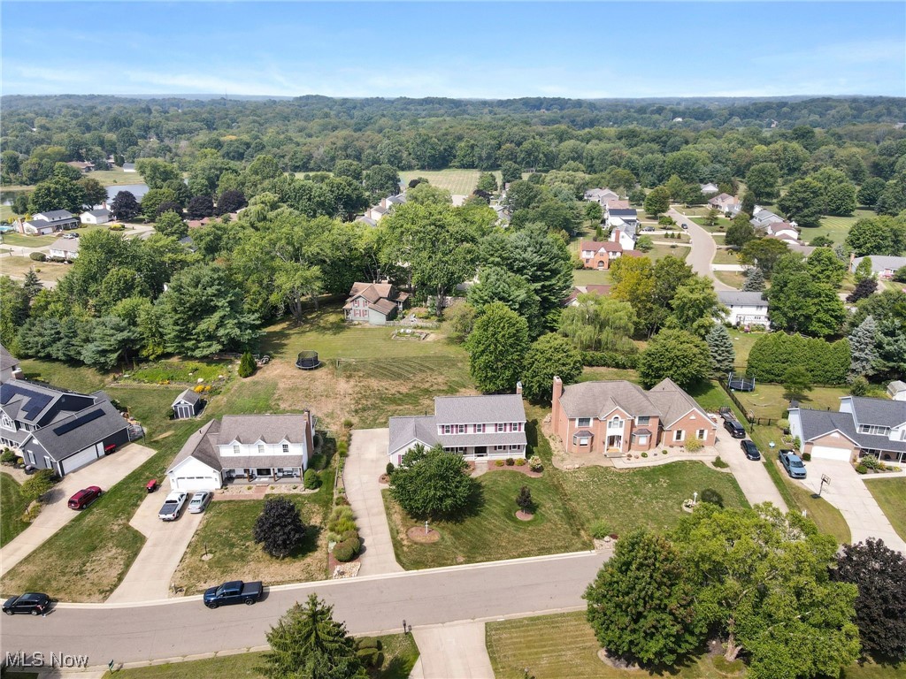 Williamsburg Village Estates - Residential