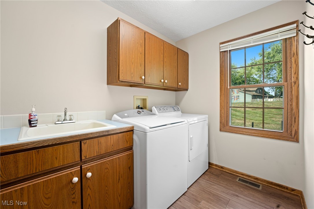 Williamsburg Village Estates - Residential