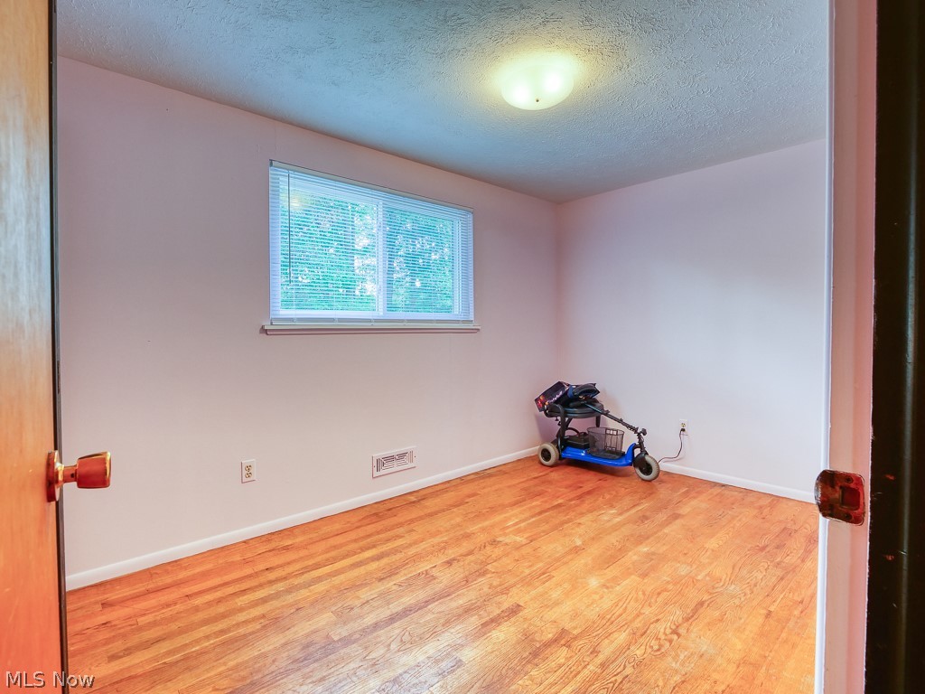 K & L Builders Inc Breezewood - Residential