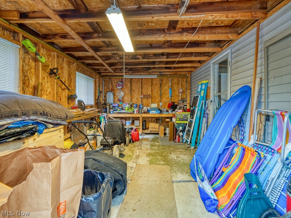 K & L Builders Inc Breezewood - Residential