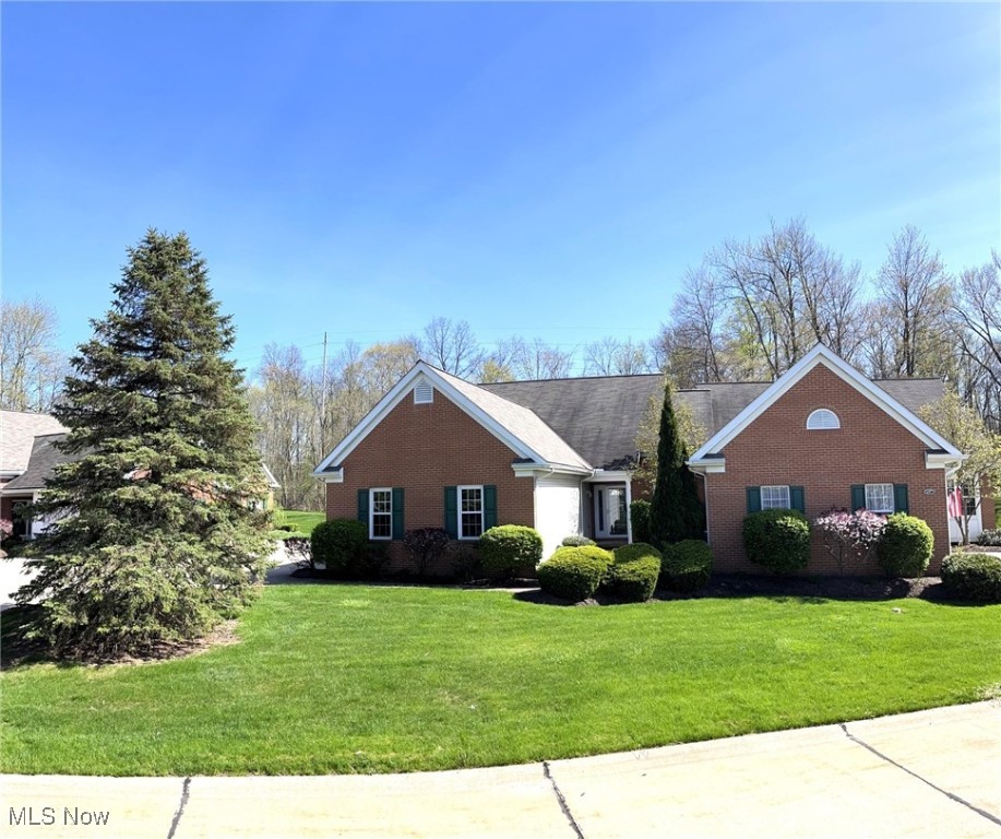 693 Elmwood Point, Aurora, Ohio image 1