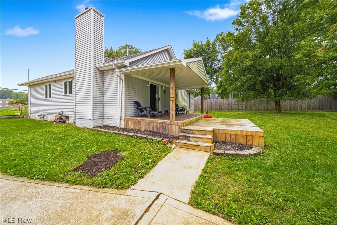 3903 Laurel Road