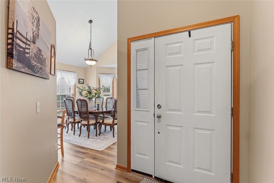 15249 Oak Hollow Lane