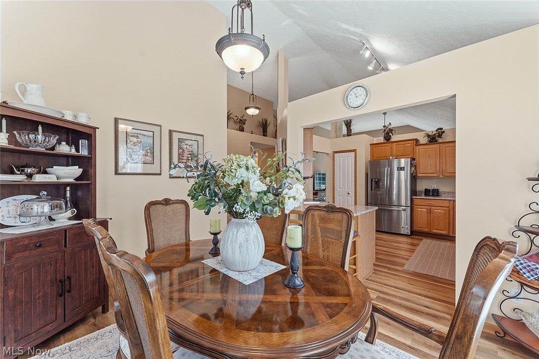 15249 Oak Hollow Lane
