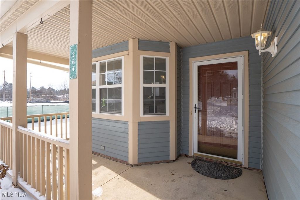 Photo of 264 Finchfield Circle, Macedonia, OH 44056 (MLS # 5176273)