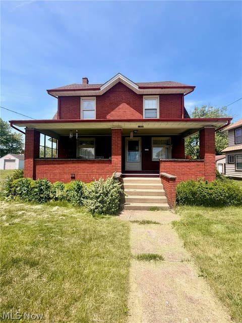 Homes For Sale - 1350 E Florida Avenue<br/> Youngstown, OH 44502