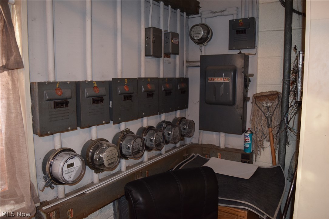 Rockport - Commercial Sale