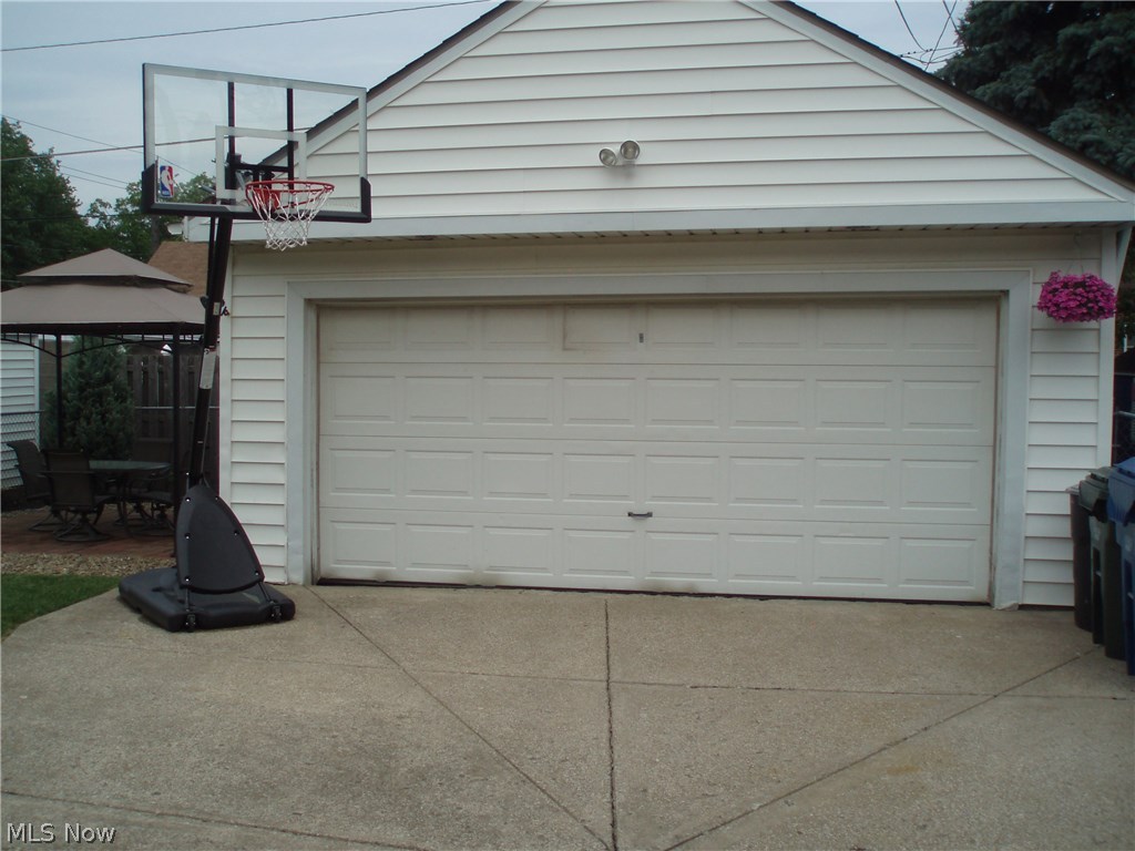 Ridgewood - Residential