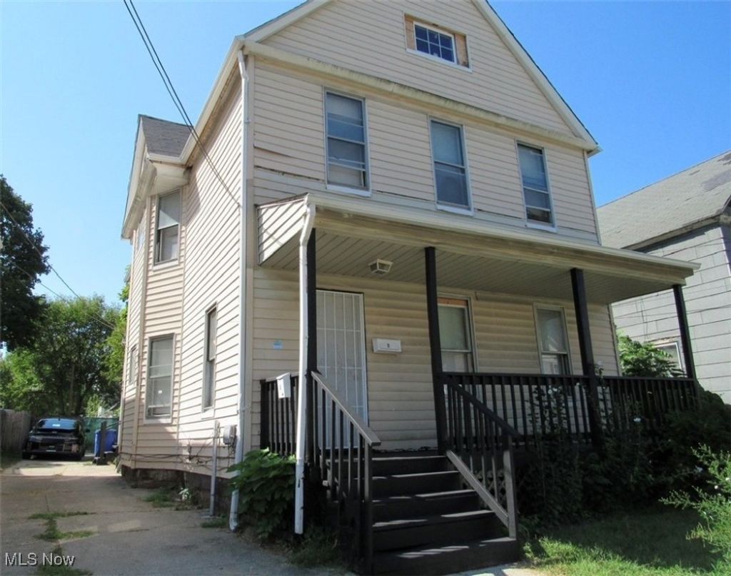 Photo of 950 Ida Avenue, Cleveland, OH 44103 (MLS # 5167468)