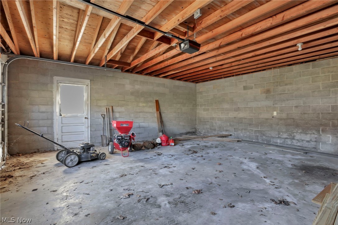 William I Millers 1st Add - Residential