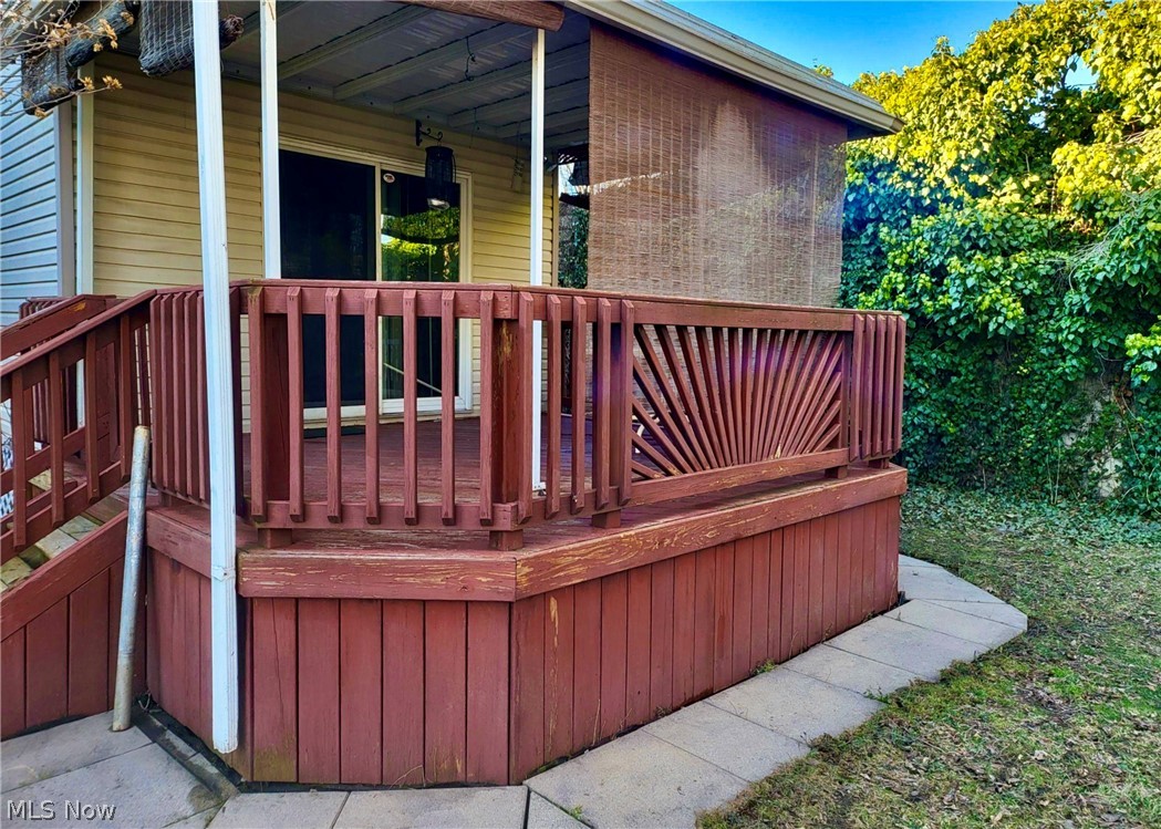 Brooklyn Hts. Realty Companies - Residential