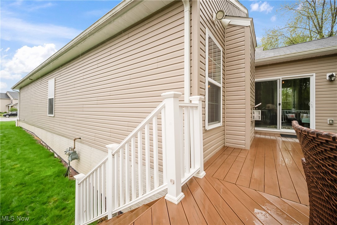 10304 Herrington Drive, Aurora, Ohio image 43