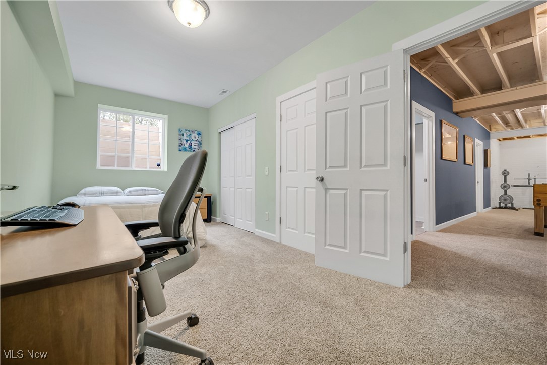 10304 Herrington Drive, Aurora, Ohio image 35