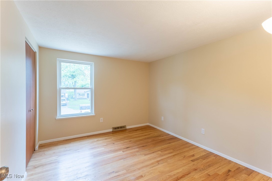 36982 S Lake Shore Boulevard, Eastlake, Ohio image 16