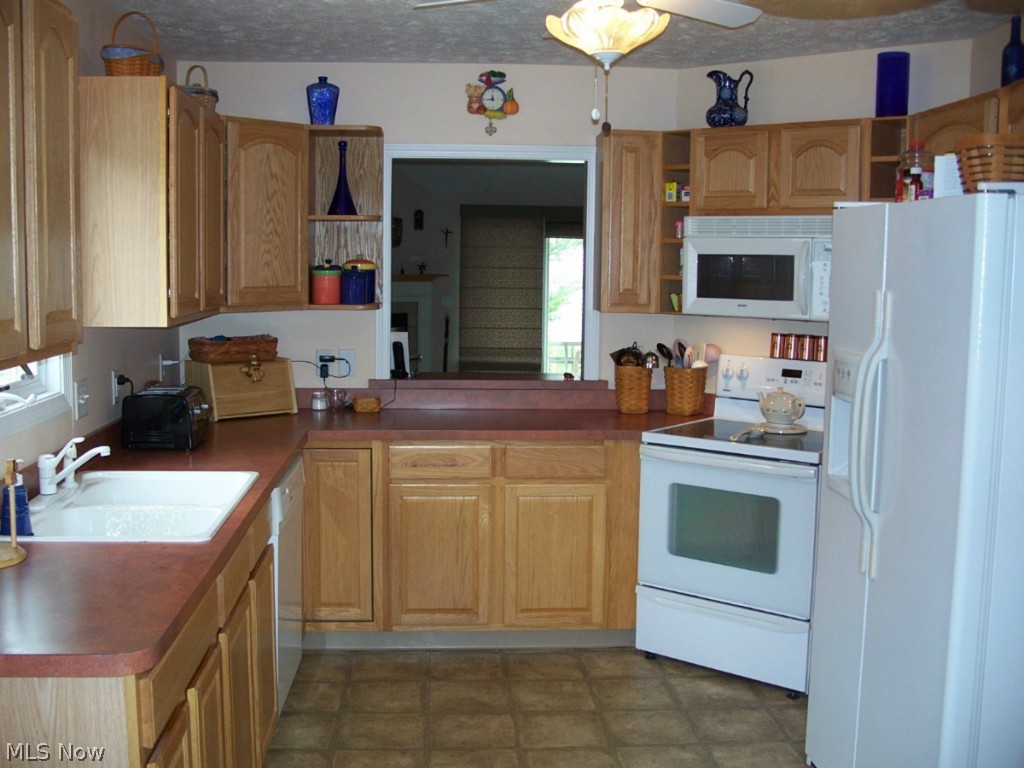 Stonehedge Condo - Residential