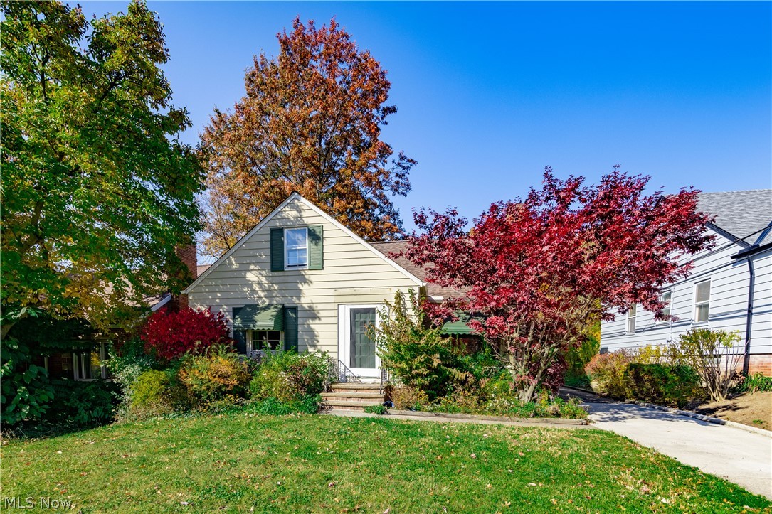 Wm T Arnos Bolvoir-Green - Residential