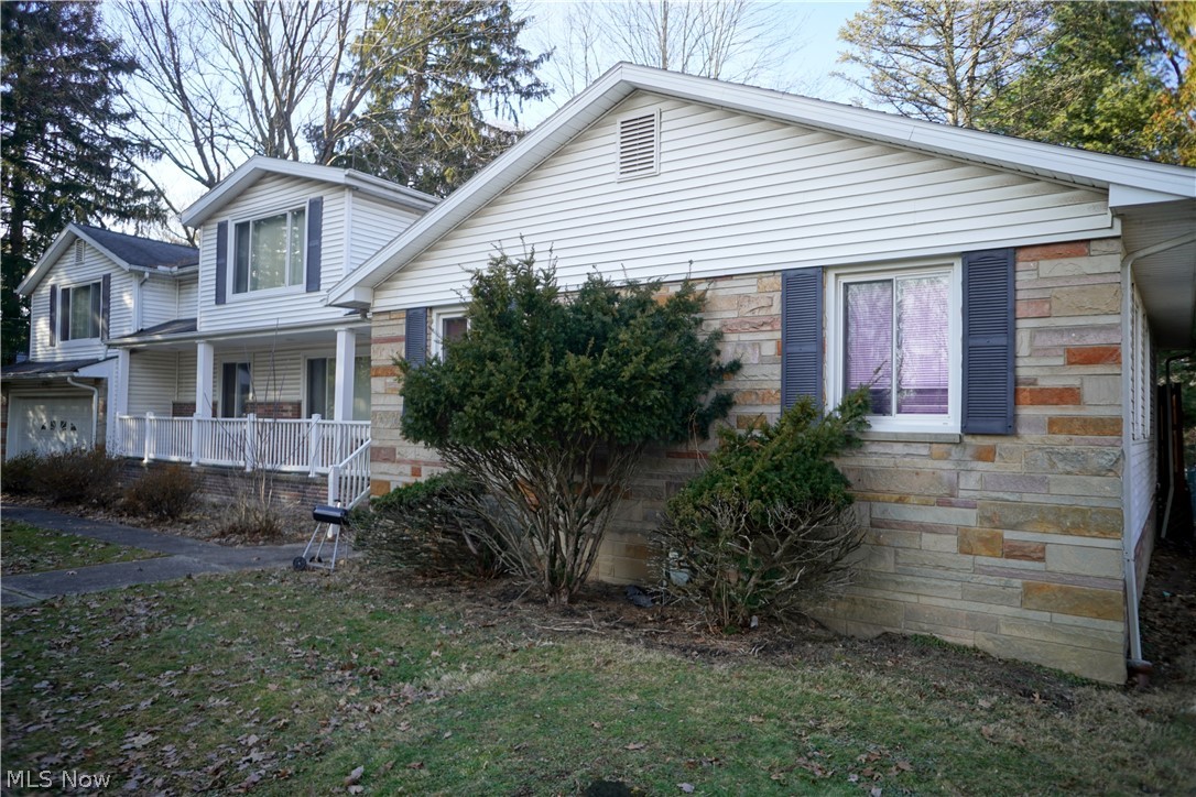 5285 Ridgebury Boulevard