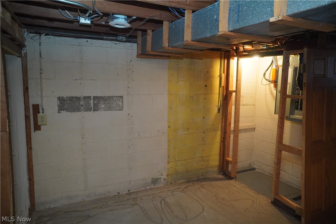 J & H Theil - Residential