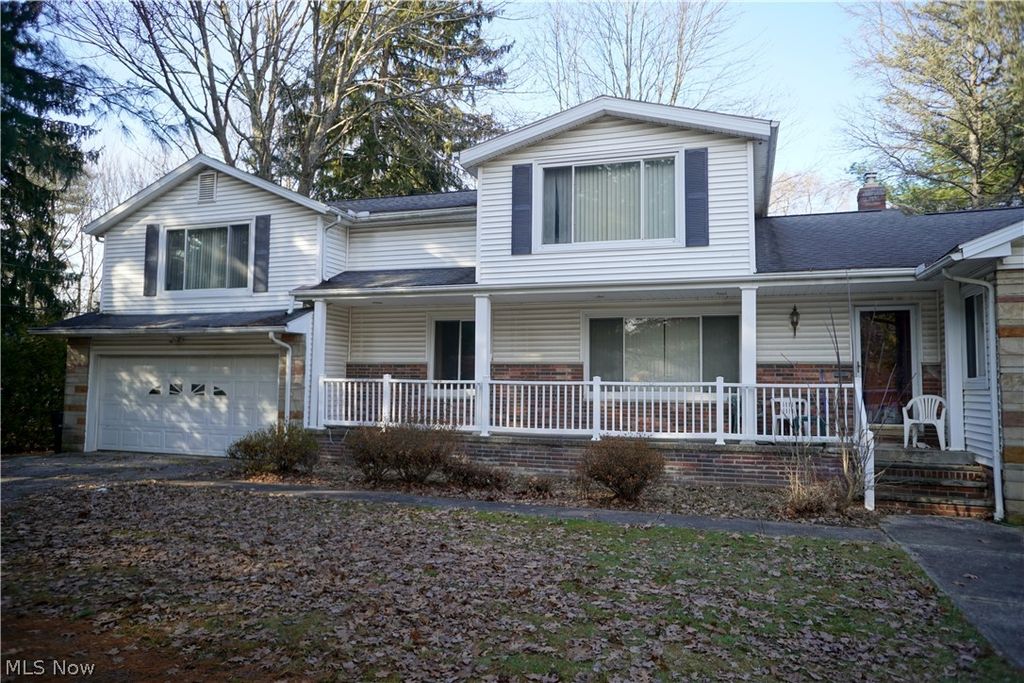 Photo of 5285 Ridgebury Boulevard, Cleveland, OH 44124 (MLS # 5203702)