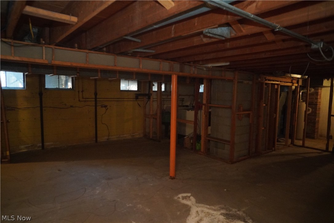 J & H Theil - Residential