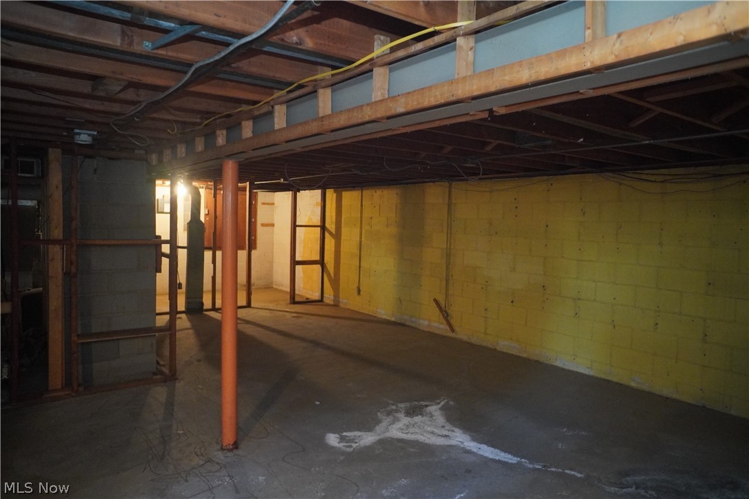 J & H Theil - Residential