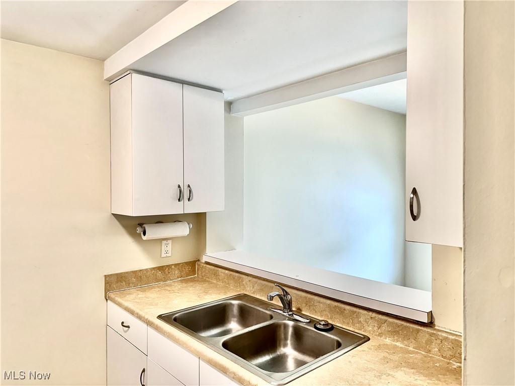 Kent, Ohio 44240, United States, 2 Bedrooms Bedrooms, ,2 BathroomsBathrooms,Residential,Active,13617