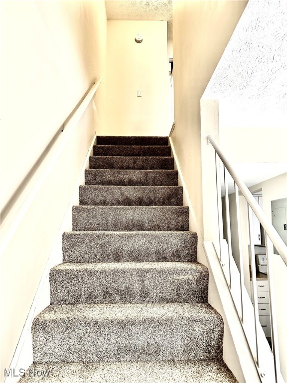 Kent, Ohio 44240, United States, 2 Bedrooms Bedrooms, ,2 BathroomsBathrooms,Residential,Active,13617