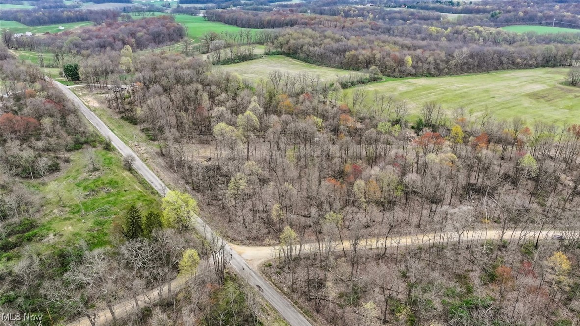 Mckee Road, Walhonding, Ohio image 11