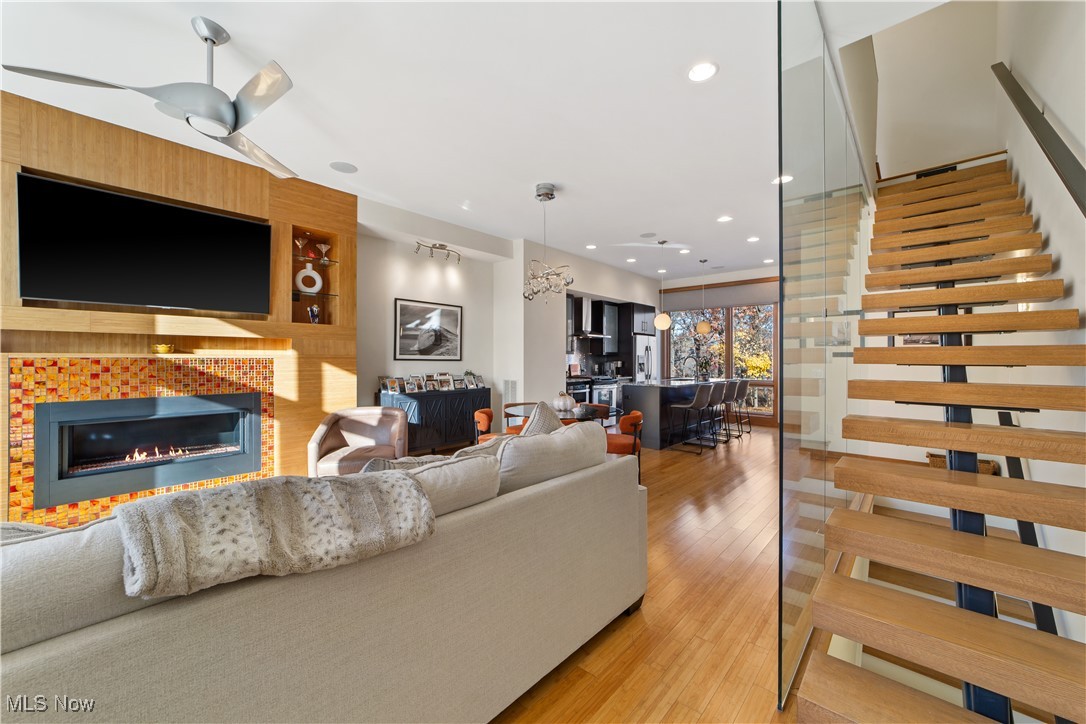 Clifton Pointe - Residential