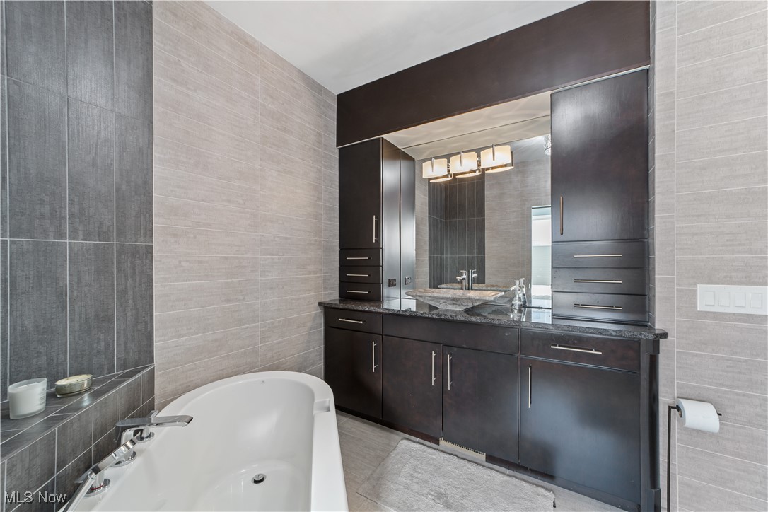 Clifton Pointe - Residential