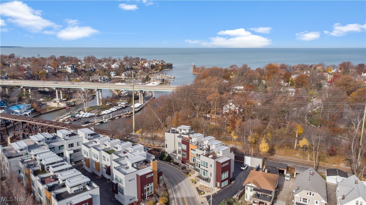 Clifton Pointe - Residential