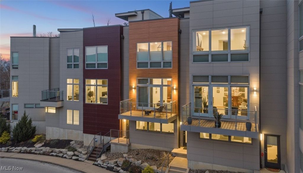 Photo of 18828 Sloane Avenue #3, Lakewood, OH 44107 (MLS # 5174345)