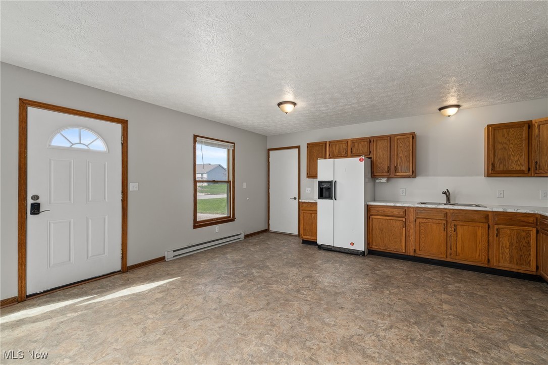 1204 Winthrop Lane, Ashland, Ohio image 8