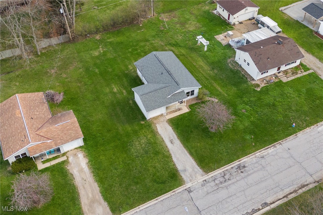 1204 Winthrop Lane, Ashland, Ohio image 21