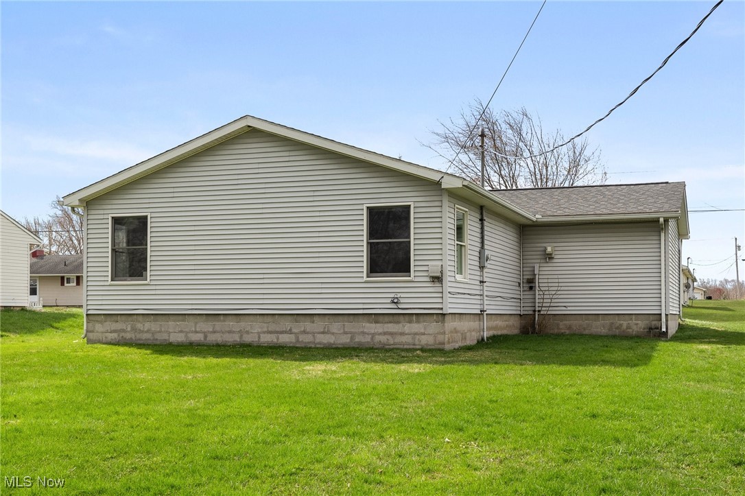 1204 Winthrop Lane, Ashland, Ohio image 19