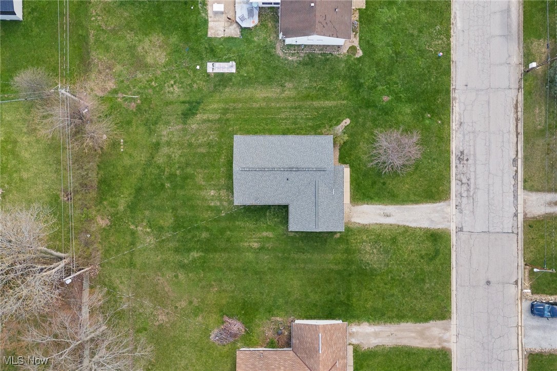 1204 Winthrop Lane, Ashland, Ohio image 25