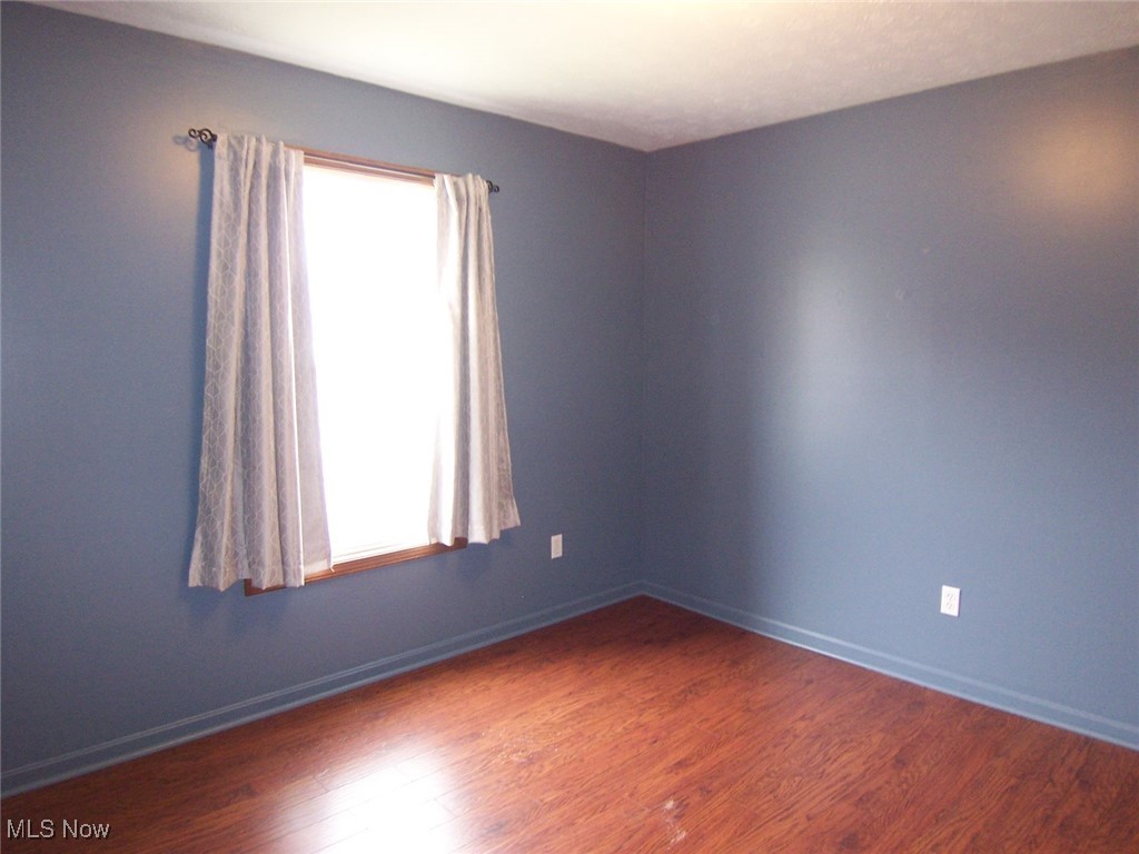 7078 Oak Tree Drive, Lorain, Ohio image 20
