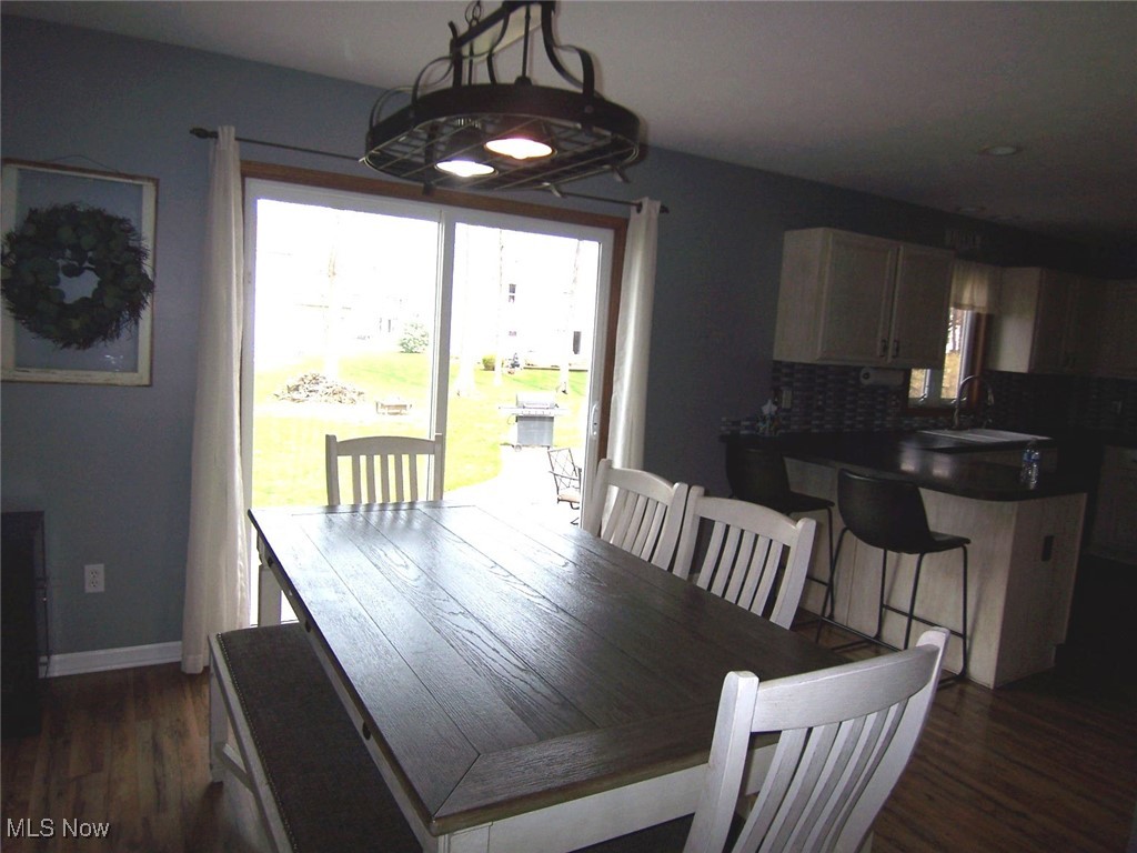 7078 Oak Tree Drive, Lorain, Ohio image 10