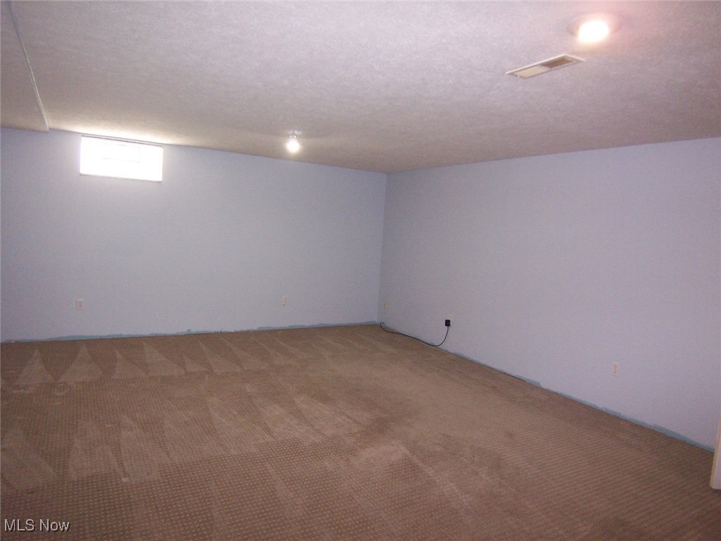 7078 Oak Tree Drive, Lorain, Ohio image 22